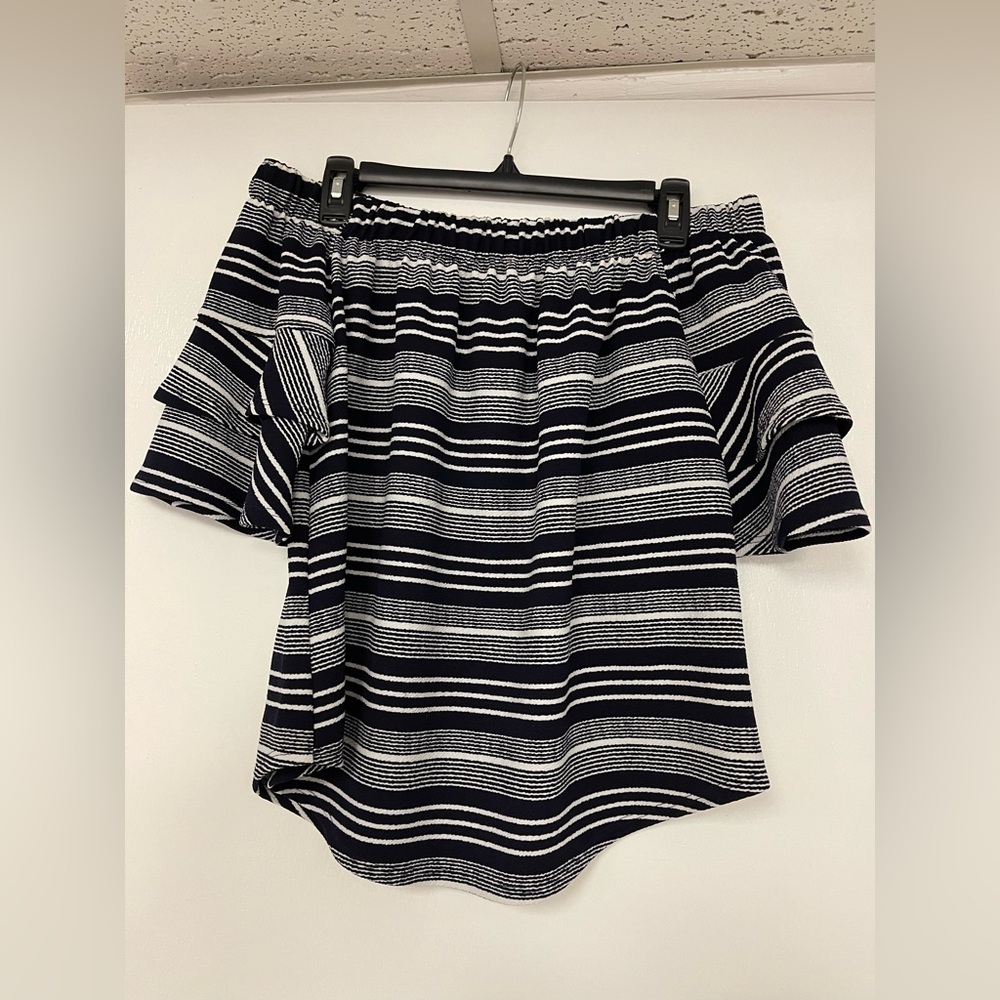 Striped Off-Shoulder Women's Top size L